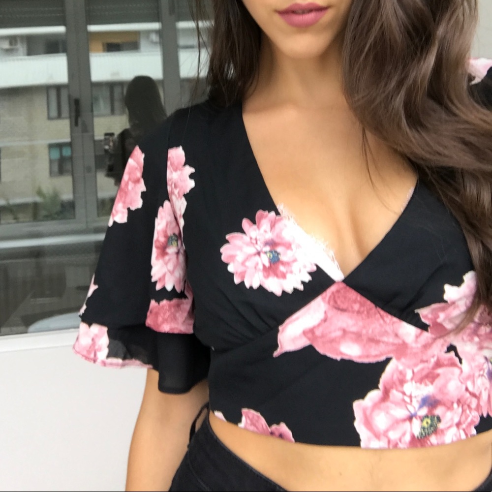 Black summer top